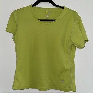 Mountain Hardwear green short sleeve shirt medium